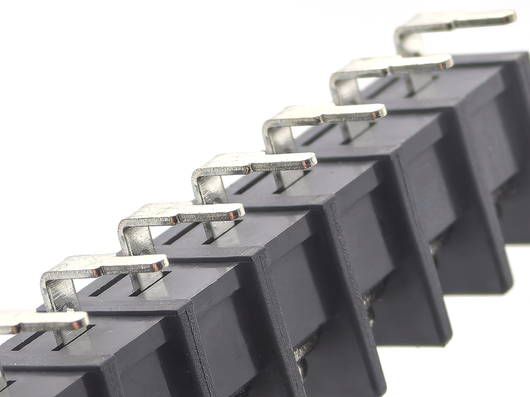 9.5mm Pitch Barrier Terminal Blocks 90 graden DIP Zwart 11P PA66 Materiaal 300V 25A